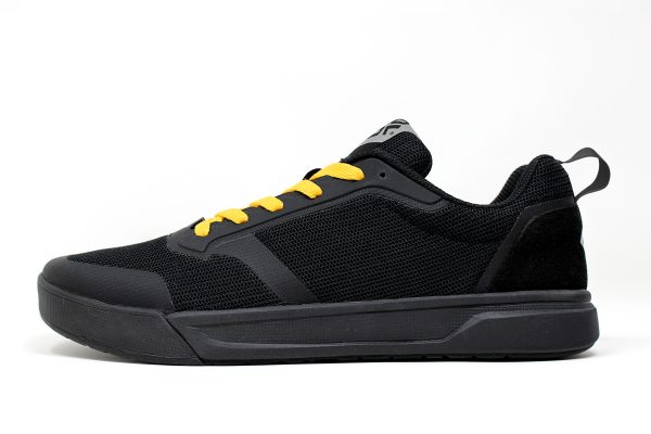 ollo chaussure noir unisexe