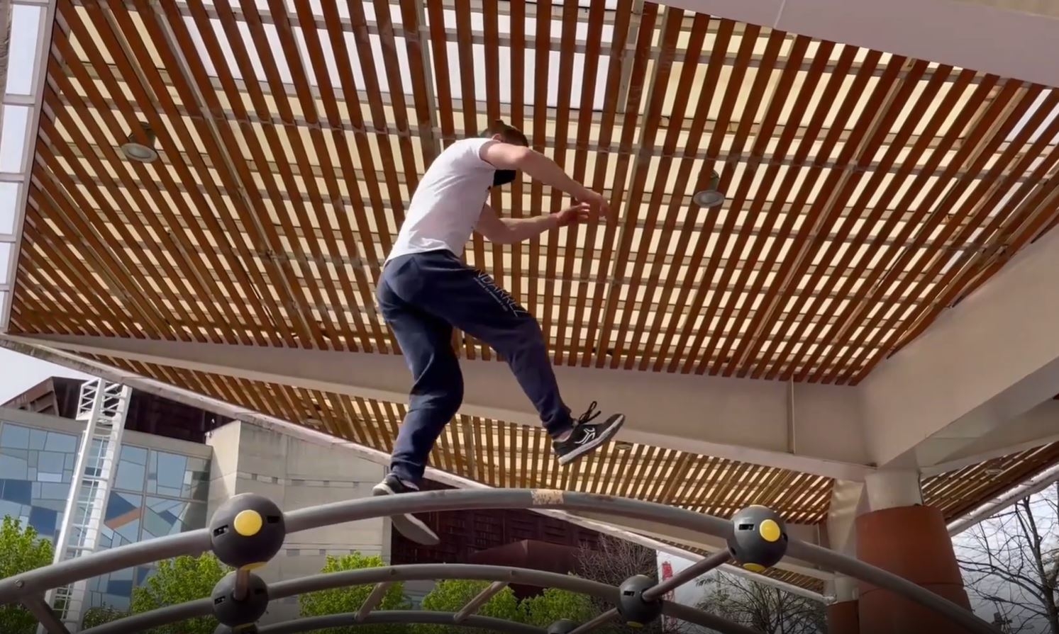 Seguridad, impacto y caídas