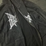 Sweat Zippé Gothique Délavé